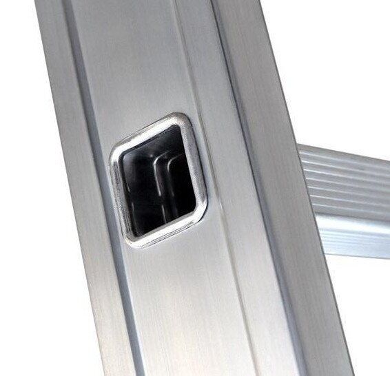Трисекційна алюмінієва драбина Triomax Pro 3x15 сходинок
