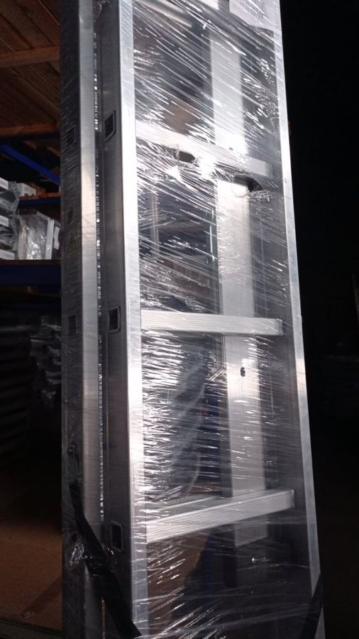 Двухсекционная алюминиевая лестница Duomax Pro 2х14 ступеней